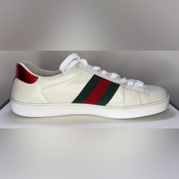 Gucci Men’s Ace White Leather Bee Embroidered Sneakers - Picture 9 of 11